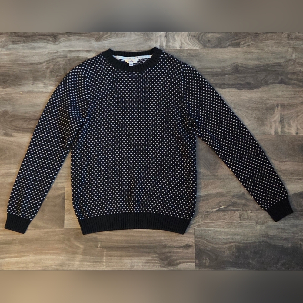 Elegant Black and White Crewneck Sweater